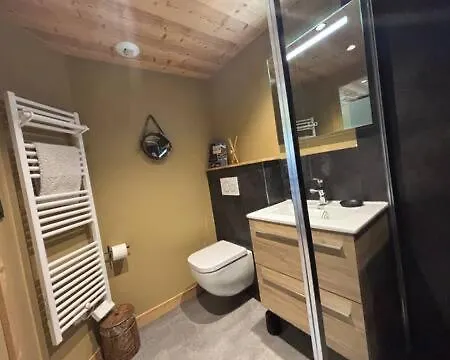 Propriete Bel Air, Fantastique * Монрьон