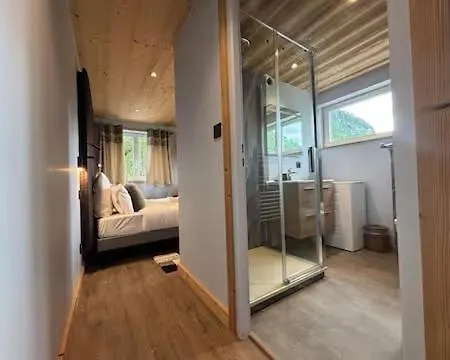 Propriete Bel Air, Fantastique