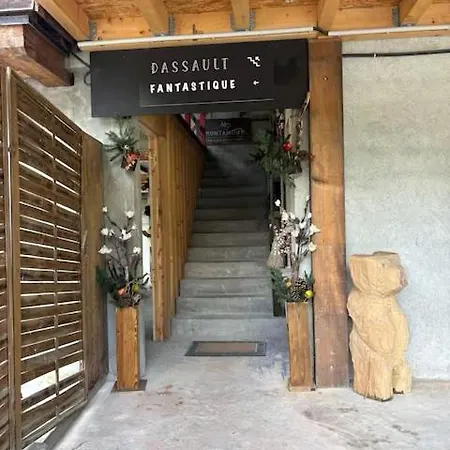 Apartment Bel Air, Univers Fantastique *